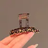 Grampo de Cabelo Acetato Estampa Leopardo Simples Estilo Coreano para Mulheres, Acessório de Cabelo Pinça Tubarão Versátil de Tamanho Médio