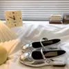 Zapatos planos de ballet con lazo 2026 verano nuevo estilo francés con falda planos poco profundos Mary Jane zapatos de piel
