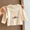 Camiseta básica infantil de algodão puro com estampa de desenho animado fofa, manga longa de outono, novo top casual estiloso para bebês