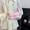 2025 Nuevo Retro Moda Casual Hebilla de Herradura Bolso Cuadrado Pequeño de Hombro Cruzado para Viajero Transfronterizo Versátil Bolso de Axila