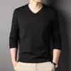 Camisa base lisa para homens, camiseta de manga comprida, camiseta lisa redonda juvenil para homens, camiseta versátil de manga comprida slim fit para outono e inverno para homens