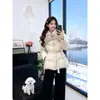 2026 Invierno Nuevo Estilo Coreano Cuello Grande de Piel Chaqueta de Algodón Abrigo para Mujer Cintura ceñida Adelgazante Longitud Media Engrosado Cálido Top para Mujer