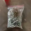 Tubo de expansão metálico serrilhado de aço leve para árvore de Natal atacado 6MM 8MM tubo de expansão de ferro com bucha de parafuso