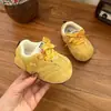 Zapatos de Entrenamiento de Malla Transpirable Alemanes para Niños para Bebés Niñas Suela Suave Zapatos Caminadores Versátiles para Bebés Niños Zapatos Individuales de Primavera y Verano para Bebés