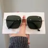 Gafas de Sol Metálicas Cuadradas Grandes de Moda Transfronterizas Gafas de Sol Retro Simples para Mujer Gafas Anti-UV