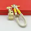 Moda Versátil Hazte Rico Inmediatamente Tesoro Princesa Por Favor Hazte Rico Llavero Creativo Colgante para Bolso Artículo de Moda