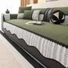 2026 Nova Almofada de Sofá em Chenille Universal para Quatro Estações Fixa Antiderrapante Toque de Alta Qualidade Formato Irregular Capa de Sofá Anti-Arranhão de Gato