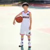 Novo Modelo 2025 Conjunto de Uniforme de Basquete para Jovens e Crianças, Uniformes de Time de Basquete Personalizados de Secagem Rápida para Meninos e Meninas Alunos do Ensino Fundamental