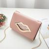 Bolsa feminina 2022 outono novo tendência de moda online bolsa de ombro feminina bolsa transversal boca grande coreana bolsa quadrada pequena atacado