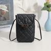 Bolso bandolera para mujer, novedad de 2023, bolso de hombro bordado al por mayor para mujer, bolso pequeño de comercio exterior, bolso para teléfono móvil para mujer.