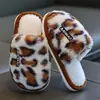 Pantuflas de interior para niños para otoño e invierno para niños y niñas, antideslizantes, cálidas para el suelo, elegantes pantuflas de algodón para el hogar, para padres e hijos, para bebés