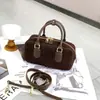 Bolsa de Mão Boston Fashionável Retrô Estilo Europeu e Americano 2026 Nova Mais Vendida Bolsa Feminina Elegante Versátil Bolsa Transversal Feminina