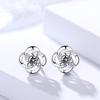 Brincos Pequenos Estilo Fragrante em Prata de Lei S999 para Mulheres, Estilo Coreano Clássico Elegante, Versátil Brinco Trevo de Quatro Folhas, Prontos para Venda