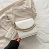 Bolso de Cadena Nuevo Primavera 2025 Transfronterizo, Bolso de Hombro Grande Femenino y Versátil, Bolso de Hombro Cruzado para Viajeros a la Moda