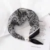 2025 Nuevo Bufanda de Seda con Hebilla Magnética para Mujer Cadena para Clavícula con Colgante de Perla Delgada de Primavera y Verano