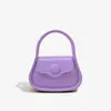 Bolsa de PVC Transparente Quadrada Personalizada para Mulheres, Bolsa Transversal Versátil Essencial para o Verão e Jantares, Resistente a Manchas e Fácil de Limpar