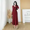 Vestido suéter de otoño e invierno para llevar debajo de un abrigo, elegante y adelgazante, vestido largo de manga larga ajustado estilo francés