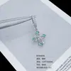Brinco de Barra Reta em Aço Inoxidável 316L Moda Brincos com Design de Cruz Verde Esmeralda Versátil para Furo na Orelha Joia para Orelha