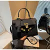 Bolsa de Ombro Transversal Versátil Estilo Coreano Simples Casual Nicho Nova Moda Bolsa de Mão Feminina Bolsa Kelly Casual