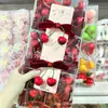 Presilha de Cabelo de Veludo Vermelho com Laço e Strass Cereja para Crianças, Presilha Fofa para Bebê, Presilha para Mechas de Aluno do Ensino Fundamental