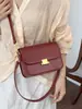 Elegante y estilosa bolsa de axila para mujer de piel genuina, modelo nuevo, bolsa de tofu a la moda y versátil para el trabajo, bolso de hombro y cruzado