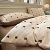 Nuevo juego de cuatro piezas jacquard teñido en hilo de alto peso, estilo simple y fresco, ropa de cama estilo princesa de lujo ligero
