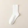 Meias Femininas para Outono e Inverno, Cor Sólida, Engrossadas, Meio da Panturrilha, Não Desbotam, Quentes, Casuais, Comprimento Médio, Meias de Algodão Femininas Atacado
