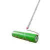 Rodillo Adhesivo con Mango Largo para Eliminar Ácaros con Núcleo de Repuesto Desprendible, Cepillo Quita Pelusa para Uso Doméstico en Suelos, Camas y Ropa, Herramienta Adhesiva Extensible
