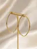 Pendientes Circulares Geométricos Transfronterizos para Mujer, Pendientes Dorados, Estilo Nicho Simple Exagerado, Pendientes de Aro de Personalidad Única, Joyería para Orejas de Mujer al por Mayor