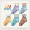 Meias finas de bebê classe A para o verão, meias de algodão respiráveis em malha para recém-nascidos, meias de algodão respiráveis com desenhos para meninos, personalizáveis