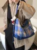 Bolsa de Lona Casual de Gran Capacidad para Mujer 2025 Nuevo Bolso Cruzado Versátil para Viajes Diarios Bolso Tote Relajado Bolso Cubo