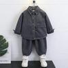 Traje de otoño para niño 2024, nuevo, elegante y moderno, ropa vaquera para niños, abrigo de primavera y otoño para bebés de estilo occidental.