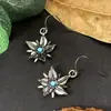 Brincos Pequenos de Flor com Pedras Europeus e Americanos Estilo Boho, Versáteis e Versáteis Pequenos Brincos Frescos Joias Atacado