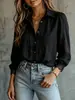 Camisa de manga comprida com botões, gola virada, decote em V, mangas bufantes tipo lanterna, retalhos de renda, estilo europeu e americano, retrô