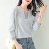 Camisa a rayas de manga tres cuartos de alta calidad para mujer, primavera y otoño 2024, nueva, más fácil de combinar, estilo étnico, top con cuello en V antiedad para mujer