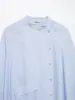 Nova Roupa Feminina Estilo Europeu e Americano de Primavera, Simples e Elegante, Camisa Top Listrada com Bolso Xadrez e Gola Alta Assimétrica