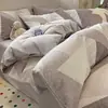Conjunto de cama de quatro peças 100% algodão para primavera e verão, capa de edredom 100% algodão, simples e resistente a manchas, conjunto de lençóis de três peças para dormitório estudantil