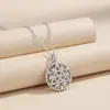 Moda Europea Collar Celta Lujo Ligero de Gama Alta Nicho Colgante Incrustado de Diamantes Cadena de Clavícula Exquisita Versátil para Mujeres para el Trabajo
