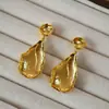 Pendientes Pendientes Europeos y Americanos Retro de Nicho con Sentido de Diseño Textura Irregular Forma de Hoja Latón Chapado en Oro Distintivos Exagerados