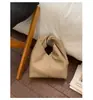 Bolso de Mano de Cubo Elegante y de Alta Gama para Mujer, Nuevo Estilo Primavera 2026, Bolso Tote Clutch Plegado Estilo Perezoso