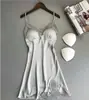 Fabricante Nuevo Pijama Sexy Estampado Europeo y Americano para Mujer Primavera y Otoño Nueva Falda Seda Talla Grande Holgado Sexy Camisón con Almohadillas