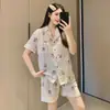 Pijama de Algodón Nube para Mujer, Estilo Verano con Copas en el Pecho, Lindo Set de Ropa de Casa Delgada de Manga Corta con Estampado de Oso Floral que se Puede Usar Afuera