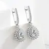 Brincos Europeus e Americanos Populares Perfurados de Zircônia, Formato de Gota d'Água, Brincos com Pingente de Flor Cheia de Diamantes, Brincos de Zircônia Atacado