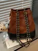 Mochila transfronteriza para mujer 2026 otoño nueva bolsa para mujer bandolera de un solo hombro bolsa de axila de gran capacidad bandolera de moda