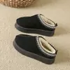 Botas de Neve Femininas 2024 Inverno Novo Comércio Exterior com Lã, Quentes, Sola Grossa, Sem Costas, Bico Fechado, Peludas, Meias-Pantufas, Sapatos de Algodão