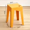 Taburete Cuadrado de Una Pieza Color Macarrón, Apilable, Ahorra Espacio, Resistente, Antideslizante de Plástico, Taburete para Mesa de Comedor para Uso Doméstico