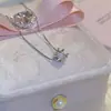 Momento de CoronaCollar Corona Brillante - Lujo Ligero, Nicho, Gama Alta, Cadena de Clavícula Versátil, Collar Elegante y Gracioso
