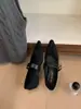 Zapatos de tacón grueso de estilo retro coreano con punta fina y escote bajo para mujer, nuevo modelo 2026, zapatos Mary Jane con estampado de leopardo, adecuados para ir al trabajo.