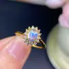 Anel de pedra da lua azul natural 5x7mm cor azul forte da pedra da lua lindo anel feminino vivo cravejado em prata 925
