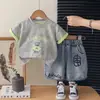 Conjunto de Verão Novo para Meninos Gola Redonda Manga Curta Ursinho Fofo Shorts Jeans Manga Curta Conjunto de Duas Peças Tendência Dropshipping